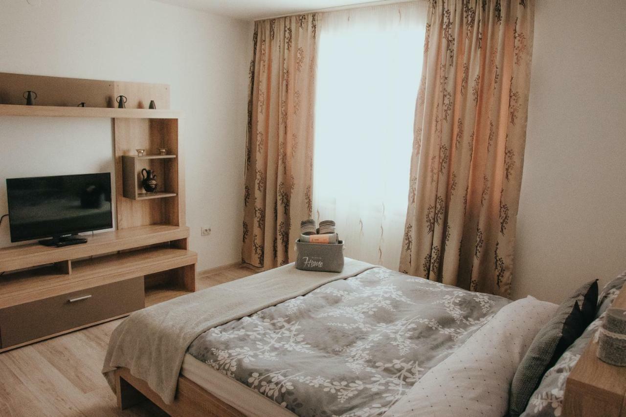 Apartament 1 Decembrie Apartment Alba Iulia Exterior photo